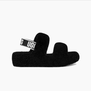 UGG Yea slippers